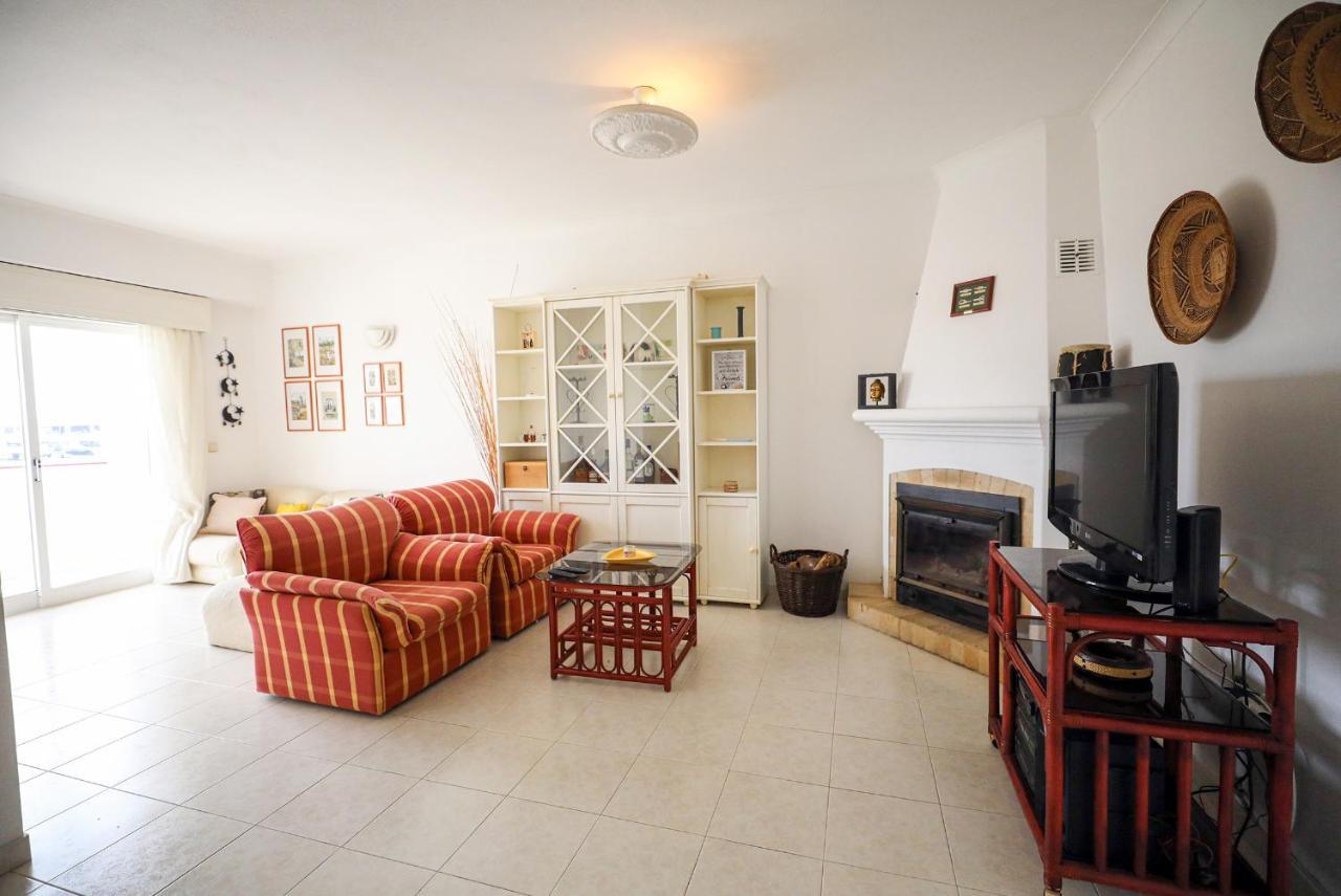 B60 - Lagos Promenade View Apartment Bagian luar foto