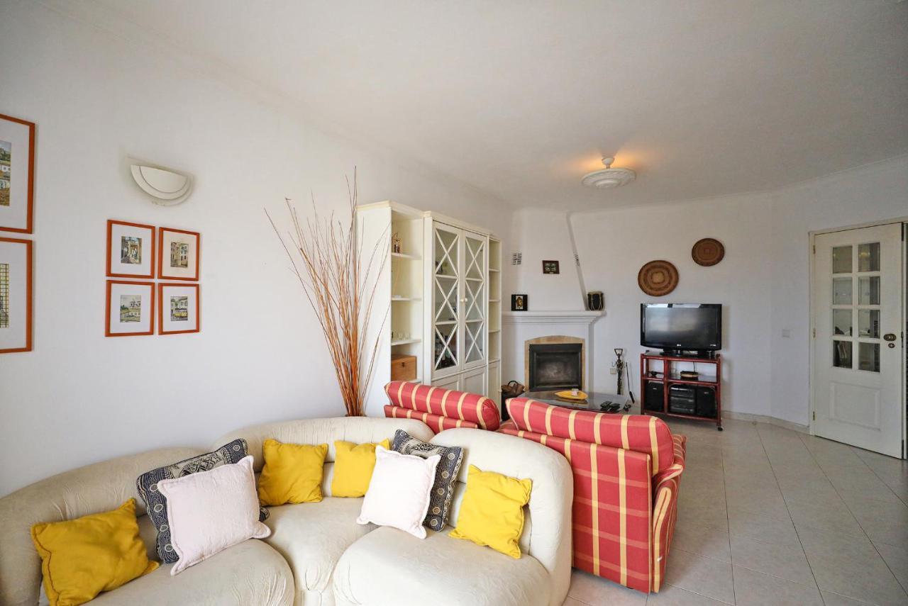 B60 - Lagos Promenade View Apartment Bagian luar foto