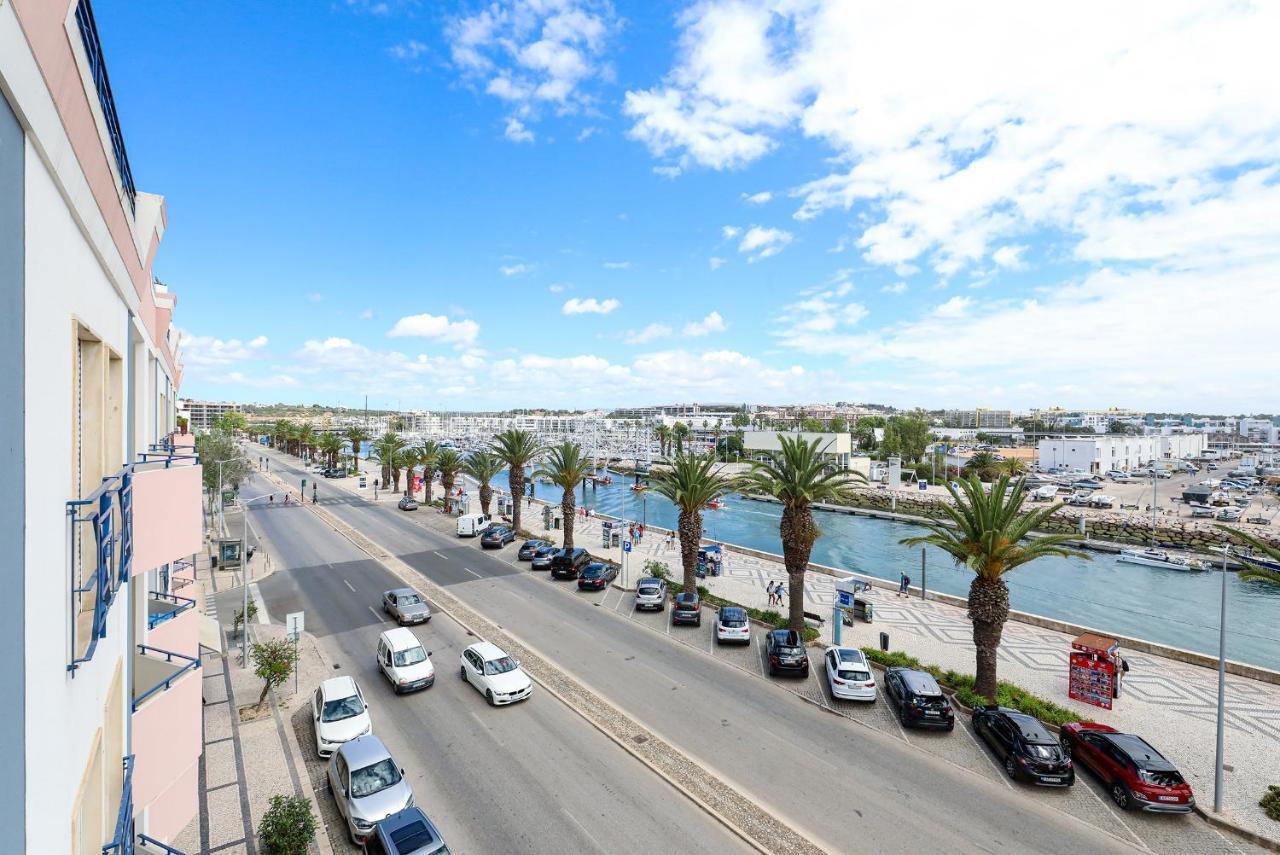 B60 - Lagos Promenade View Apartment Bagian luar foto