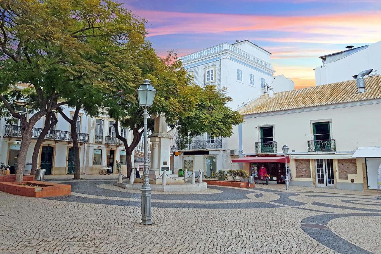 B60 - Lagos Promenade View Apartment Bagian luar foto