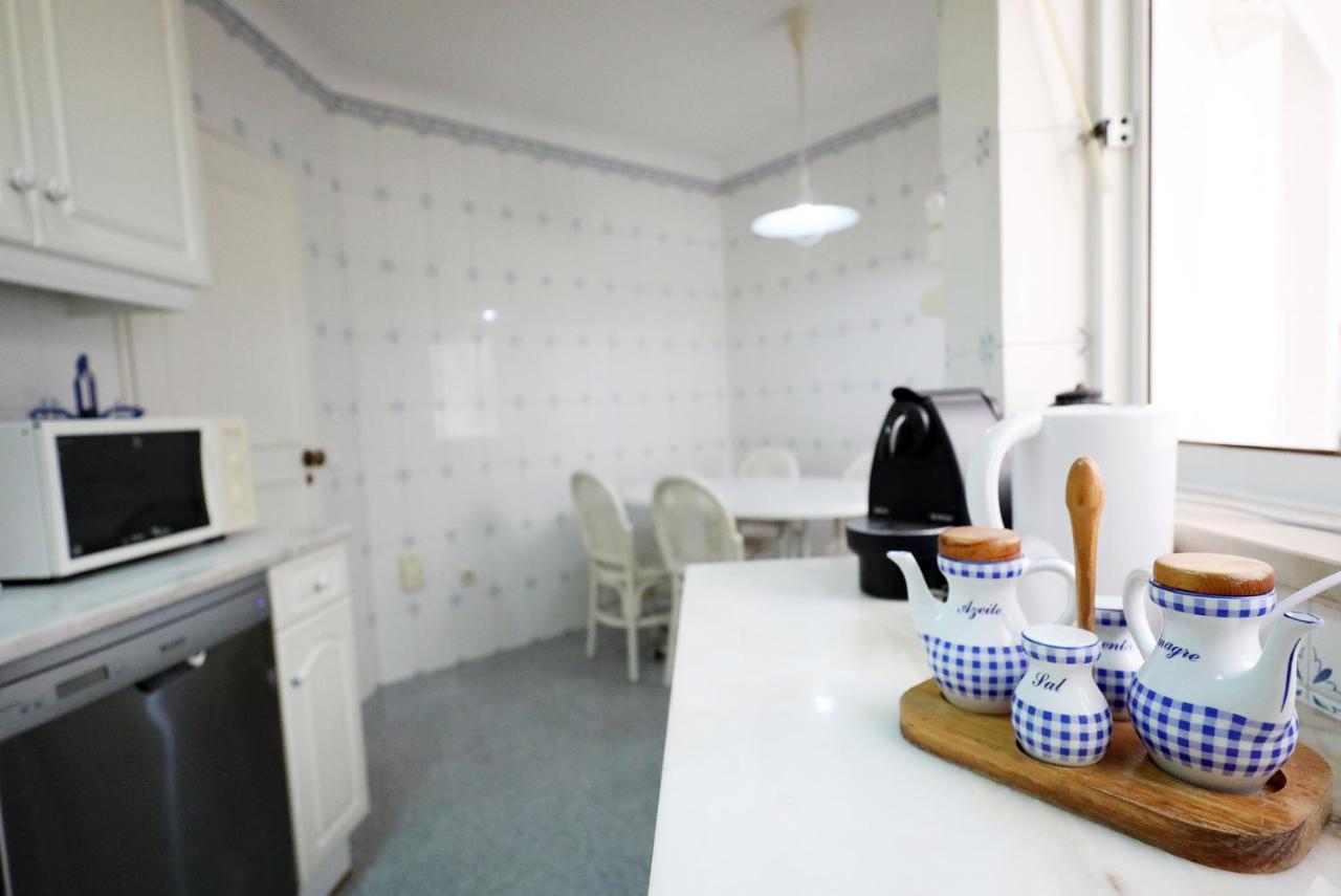 B60 - Lagos Promenade View Apartment Bagian luar foto
