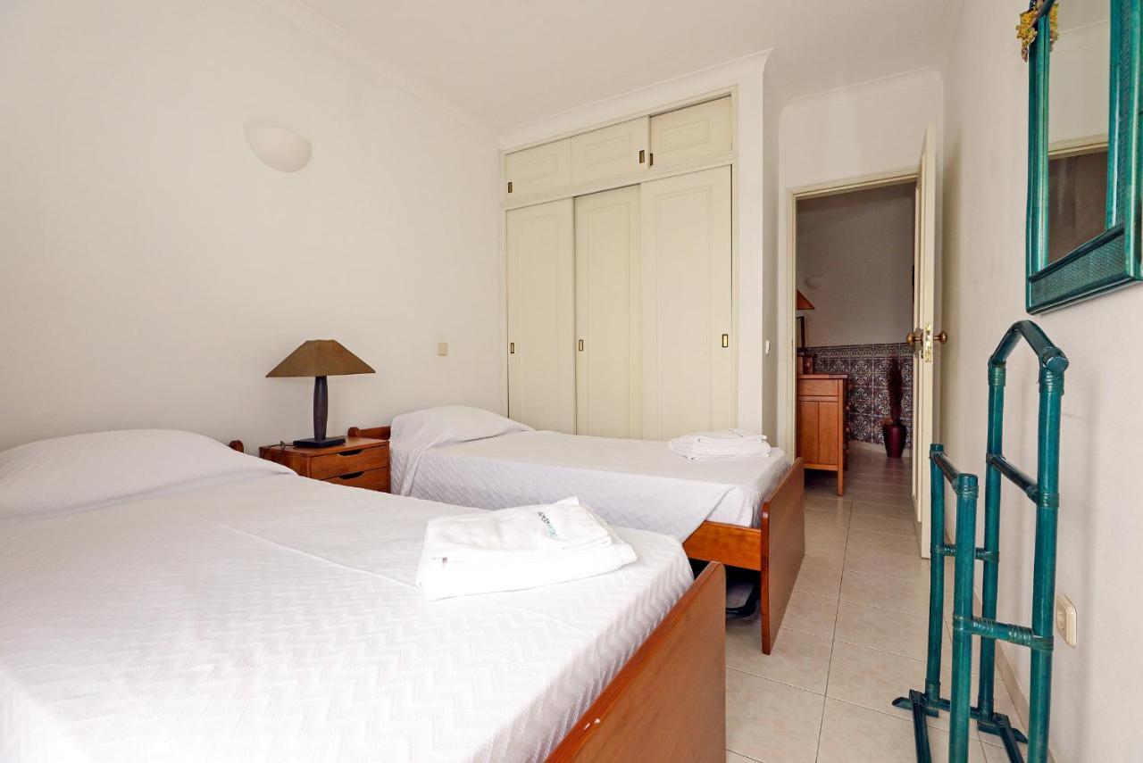 B60 - Lagos Promenade View Apartment Bagian luar foto